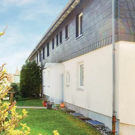 شقة Three-bedroom Schlesische 02